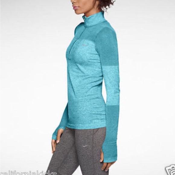 NIKE KNIT LONG SLEEVE HALF ZIP RUNNING SHIRT SZ M MEDIUM GAMMA BLUE SWEATER TOP - Picture 1 of 8
